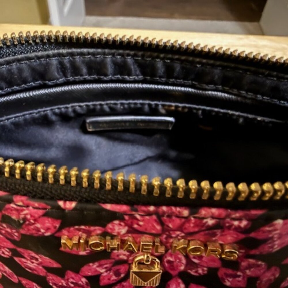 Make Up Bag - Michael Kors - Picture 5 of 6